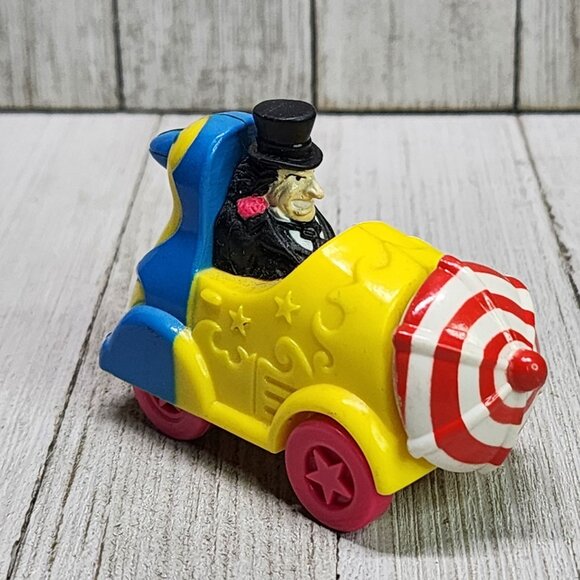 DC Comics Penguin Car Batman McDonalds Happy Meal Toy Spinning Umbrella 1991 - Picture 2 of 8